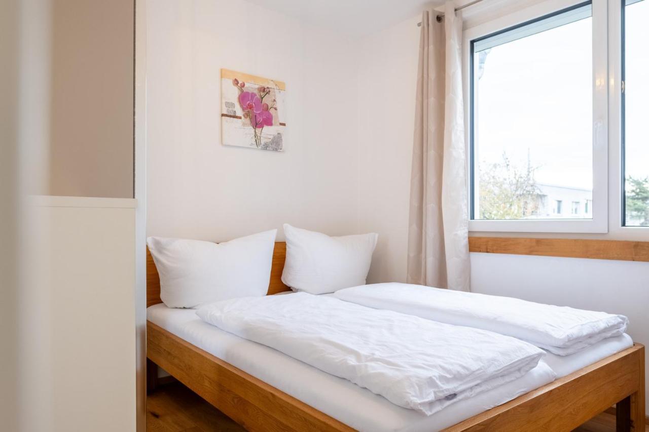Appartement Modern W/ Cozy Balcony Near City Center Wenen